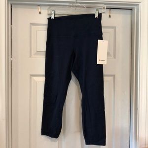 Navy Lululemon Align Crop 21” Yoga Pants